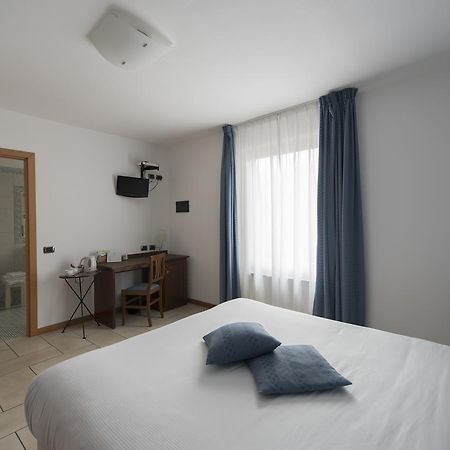 Hotel Villa Colico Εξωτερικό φωτογραφία